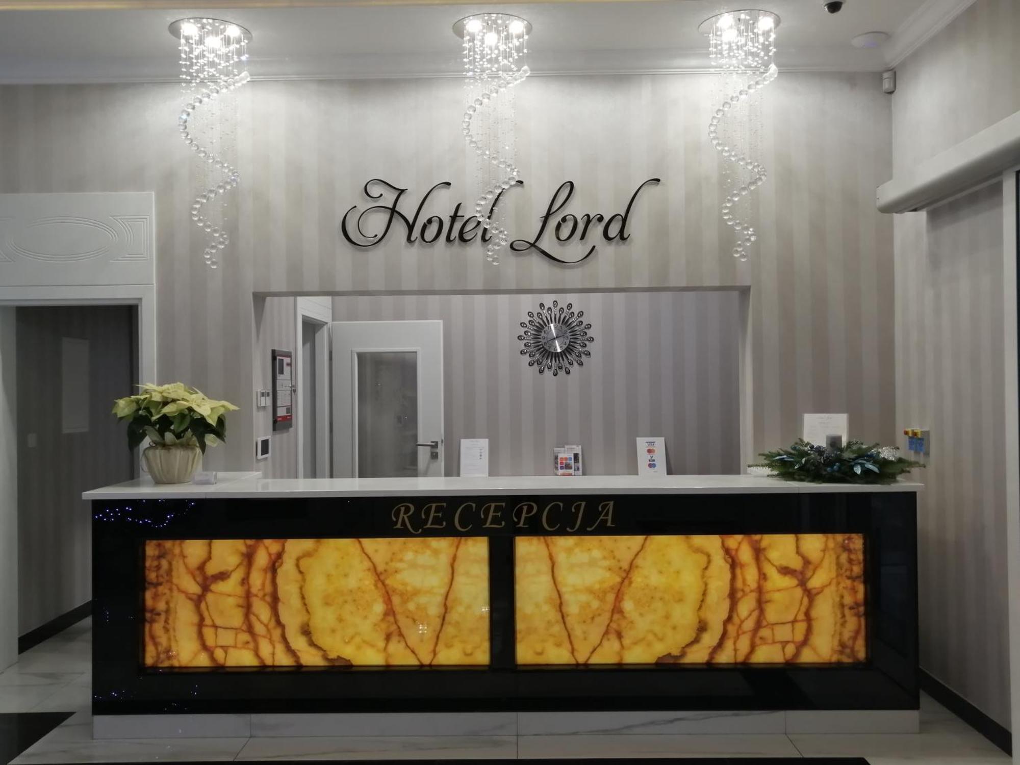 Hotel Lord Radom Bagian luar foto